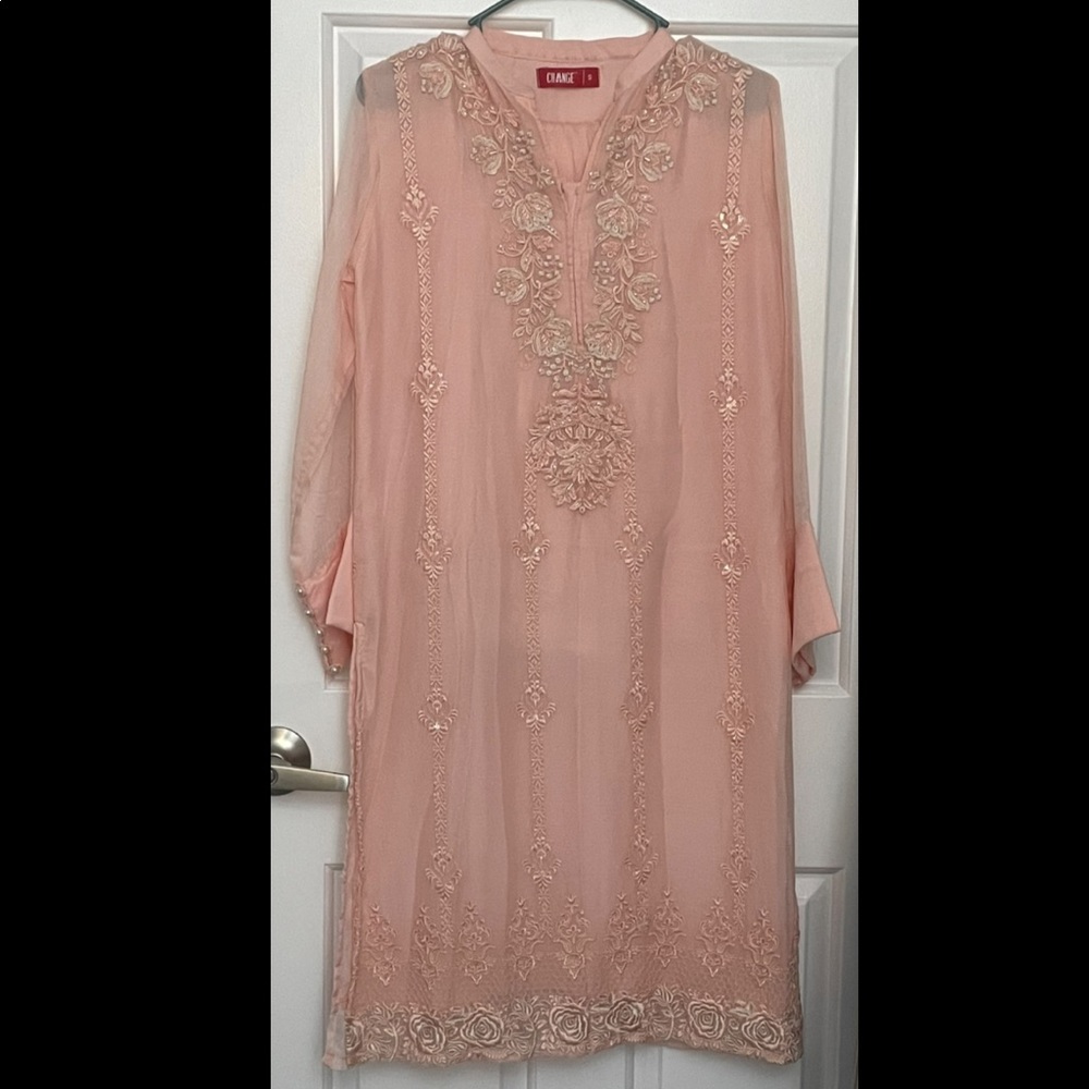 2 piece SMALL peach Pakistani suit (worn once). Brand: Change